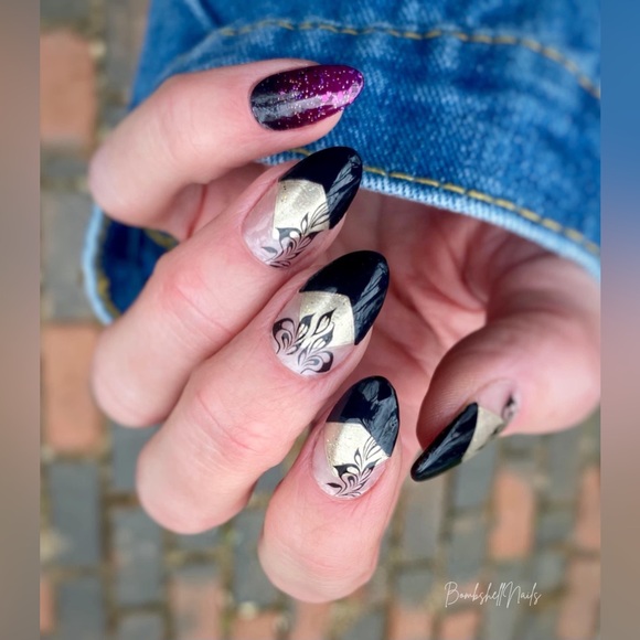 Color Street ColorPlay Subscription Box Gothic Beauty - Picture 4 of 4